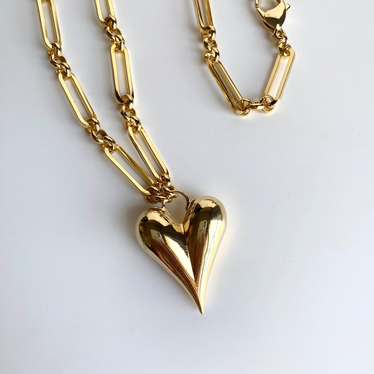 Gold Heart Chunky Link Chain Necklace