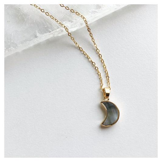 Green Moon Shell Necklace