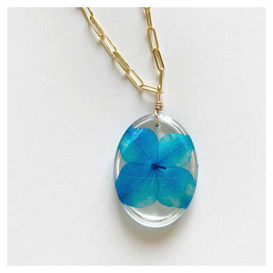 Blue Flower Oval Resin Necklace