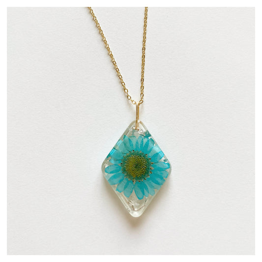 Blue Flower Diamond Resin Necklace