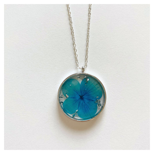 Blue Flower Round Resin Silver Necklace