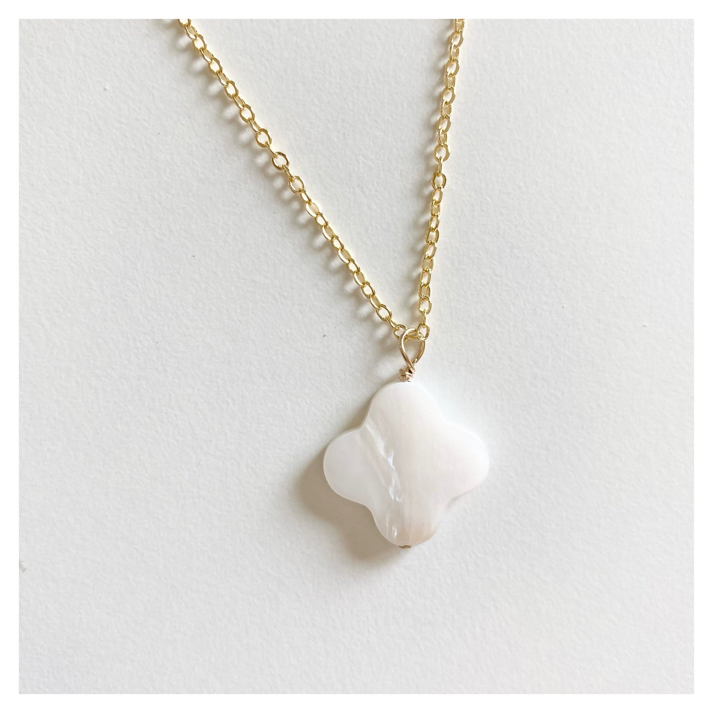 Clover Shell Necklace