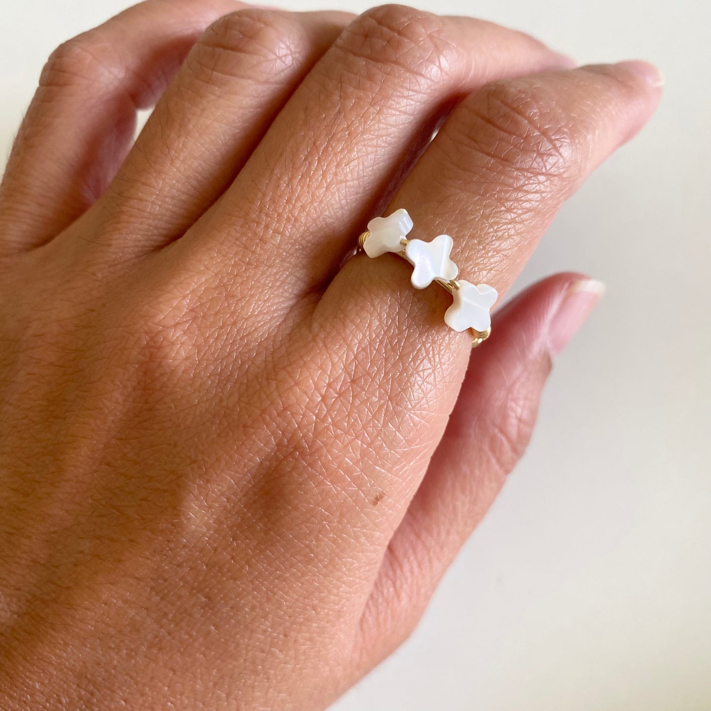 Clover Shell Ring