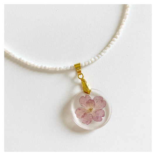 Light Purple Flower Resin Shell Necklace