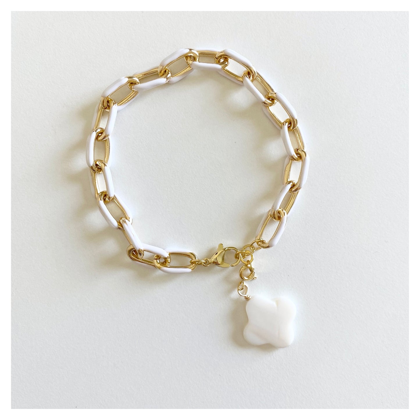 White Chunky Chain Bracelet